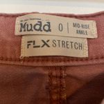 Mudd  MID-RISE ANKLE Jeans‎ Photo 2