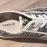 Torrid Snakeskin Print Lace Up Platform Sneaker Sz 7.5 Urban Streetwear Style Photo 6