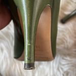 Bettye Muller Green 4” Heeled Bootie Shoes Photo 6