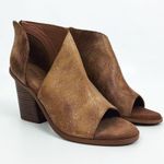 Diba True Honey Suckle Block-Heel Leather Sandals in Tan | Size 7 Photo 1