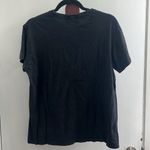 Pretty Little Thing  black “New York “ T-shirt size medium Photo 1