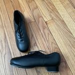Capezio NWOT  Tap leather tie Dance shoes Oxfords lace whimsygoth metallic tips chunky block active Photo 0