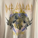 Daydreamer  Women’s Def Leppard Adrenalize Sweatshirt‎ in Ivory Size Med Photo 4