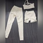 bo + tee cream activewear set White Size XS Photo 0