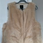 Forever 21  long winter fur vest Photo 6