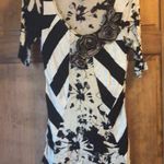 Daytrip Medium Black & Tan Tie Dye Abstract Shirt Photo 0