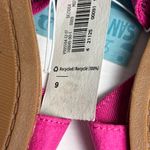 Old Navy Bright Pink Cross Strap Sandals Size 9 NWT Photo 12
