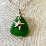 Sterling silver green sea glass starfish pendant necklace Photo 1