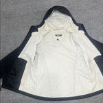 The North Face  Women’s Lightweight Waterproof Windbreaker Black Jacket (M) Photo 12