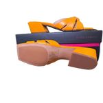 Vince Camuto NWT Square Toe Heels Size 7.5 Modern Chic Photo 2