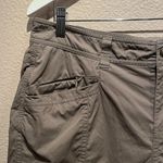 Royal Robbins  Women’s Hiking Shorts Size 12 Photo 2