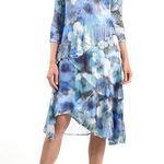 Komarov Floral Print V Photo 0