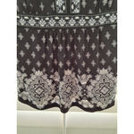 Apt. 9  Women's Black White Geometric Flora Largel Print V-Neck Short Sleeve Top Photo 2