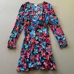 H&M FLORAL SHORT WRAPOVER DRESS Photo 2