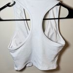 Alo Yoga ⋆ alo white crop and biker short set Photo 4