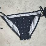 Roxy Quiksilver Women’s Tie Side Navy Bikini Bottom with White V Pattern Size M Photo 1