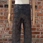 7 For All Mankind  black/grey polyurethane snakeskin shimmery pants / XS / EUC Photo 3