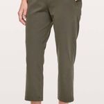 Lululemon  On The Fly 23 Inch Crop Olive Green Size 4 Leggings Photo 1