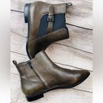 Clarks  Ankle Boots Size 11M Artisan Women Brown Leather Side Zip Photo 7
