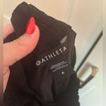 Athleta  savannah jogger in black size 6 casual comfy travel Athleisure Photo 5