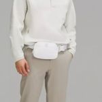 Lululemon Everywhere Belt Bag Large Wonder Puff Photo 3