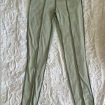 Pretty Little Thing PRETTY LTTLE THING Size 0 Green Legging Pant Photo 0