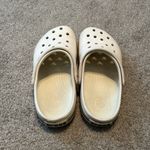 Crocs  Crocband Clogs women’s 8 men’s 6 white‎ and black Photo 4