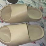 slides Tan Size 8 Photo 0