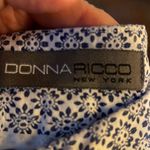 Donna Ricco  New York size 4 cropped floral pants Photo 2