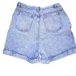 Bill Blass Vintage  Women’s Acid Washed Shorts Size 14 Pleated Front Cuffed Hem Photo 3