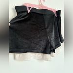 Juicy Couture  women’s 2 piece lounge shorts set / pajama size X-Large Photo 4