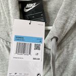 Nike NWT  cropped hoodie Photo 1