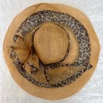 CC exclusives Big straw wide brimmed hat animal print Big bow and feather Tan Photo 2
