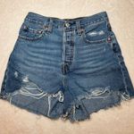 Levi’s 501 Shorts Photo 0