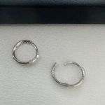 Small Star Hoop Earrings for Men Women Streetwear Unisex Style Silver Photo 1