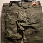 Levi's Levi Strauss Camo Army Green 711 Skinny Jeans Size 32 EUC #4773 Photo 3