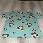 Fantastic Fawn  Teal and Black Leopard Print Tee Photo 1
