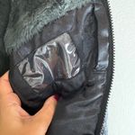 Burton  Black and White Women's Ski Jacket Photo 8