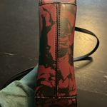 Vera Wang Simply  purse. Red/black. Adjustable strap. EUC. Photo 2