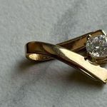 Vintage UTC 925 Sterling Silver CZ Pendant Ribbon Round Cubic Zirconia Sparkly Gold Photo 3