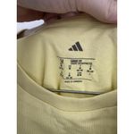 Adidas Jet Set Cabana T-Shirt Women Medium Yellow Cropped NEW Athleisure Photo 2