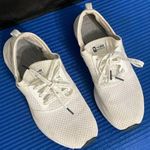 New Balance  Women's FuelCore Nergize Sneaker - Size 9 - Used Photo 0