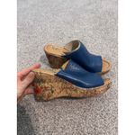b.o.c Women's Blue Leather Cork Floral Wedge Heel Sandals Slides Size 9 Photo 2