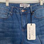 Velvet Heart  Ellie Mid Rise Flare Crop Capri Denim Jeans Red Frayed size 27 NWT Photo 1