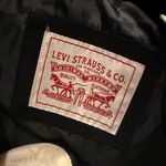 Levi’s | Classic Black Puffer Corduroy jacket medium Photo 4