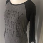 Guess  raglan distressed look top Photo 2