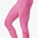 Fanka Women’s Lift and Curve Pink 7/8 Reversible Seamless Leggings Size Small Photo 0