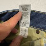 Lucky Brand Lola
Boot -12/31
Medium Blue Wash
- Low Rise - light
Distressing Photo 8