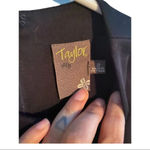 NWT TAYLOR full skirt lacy dress Black Size 4 Photo 4