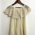 Chaser NWT  Womens Shirt Blouse Beige Lace Scalloped Hem Size Medium Photo 1